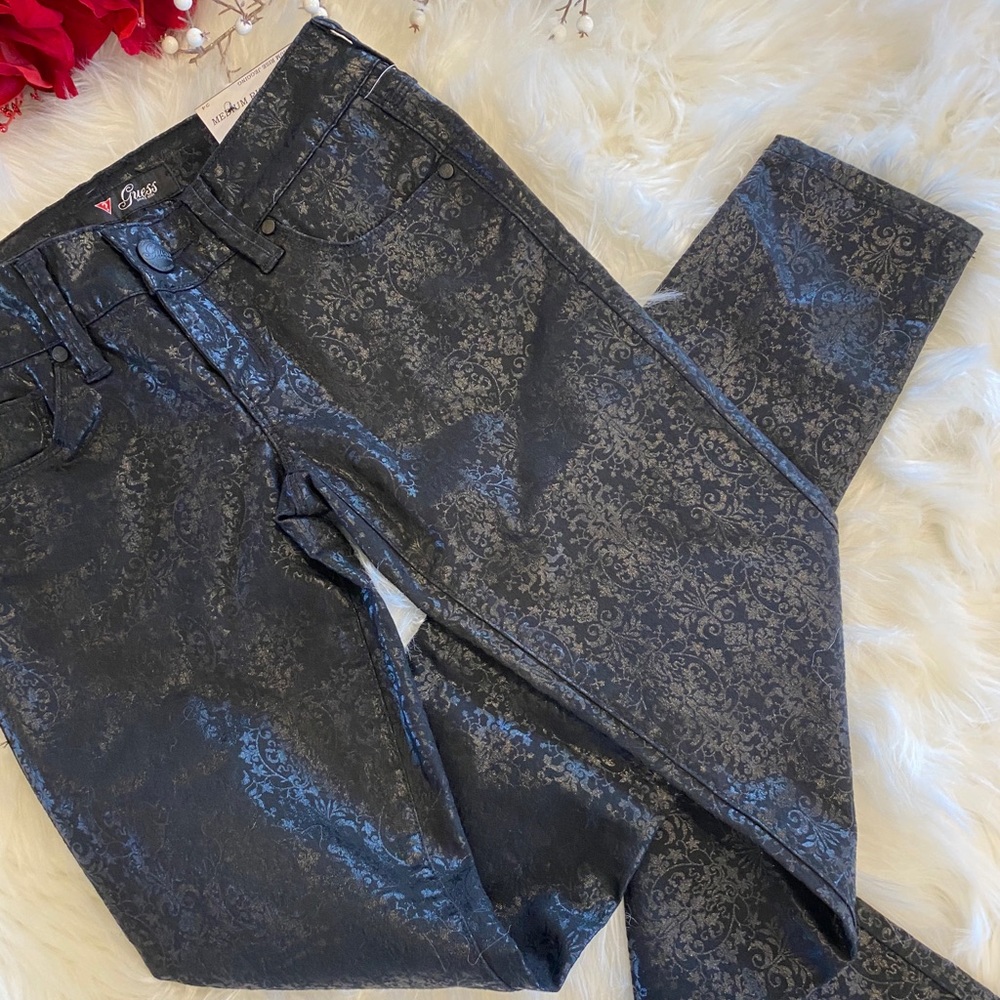 Black Foil with Design Skinny Jeggings - Picture 15 of 15